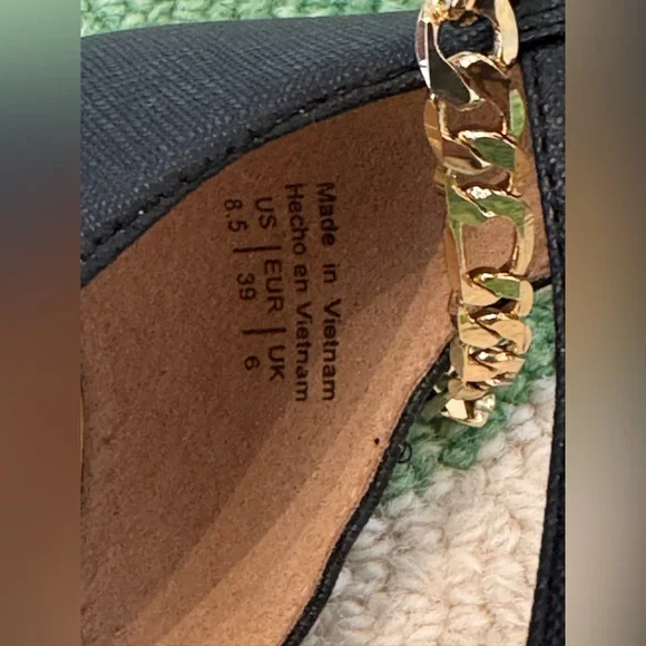 NWOT Aldo Scarlett Chain Stiletto heels. Size 8.5 - Picture 9 of 14